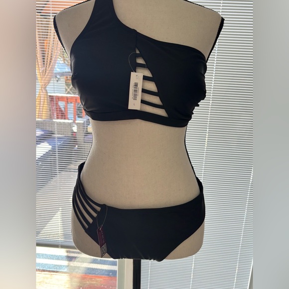 Elle Black Two Piece Contour Bikini, L, Adore Me - Picture 2 of 12